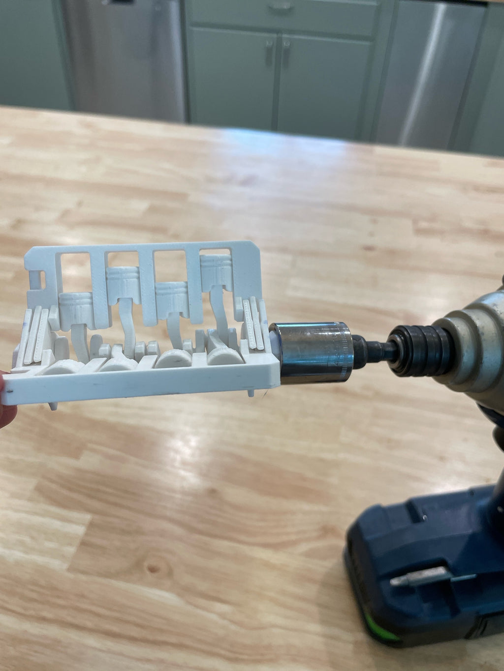 v8 engine fidget
