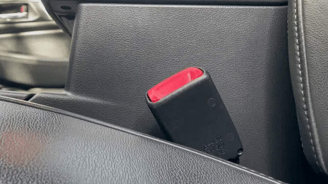 Universal Seat Belt Plug