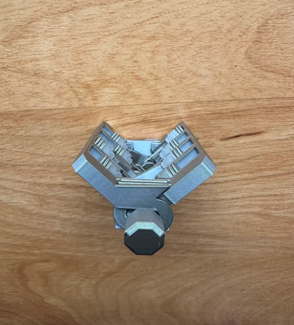 v8 engine fidget